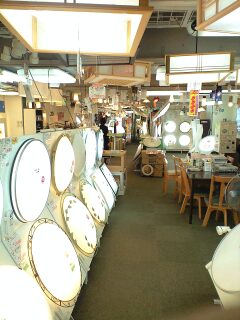 081223_1455~オノデン店内.jpg