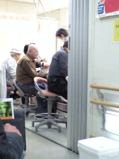 090127_1007~採血.jpg