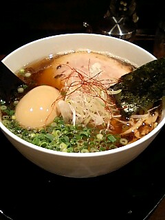 醤油半熟味付玉子らー麺.jpg